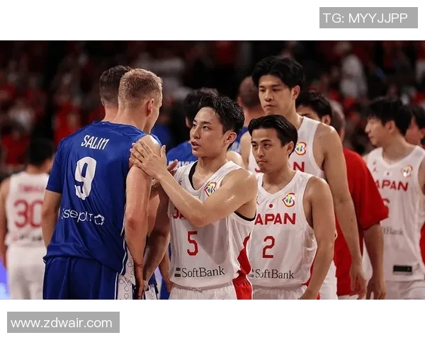 世界杯点评：北京篮球队展现出强大实力与团队精神的精彩表现