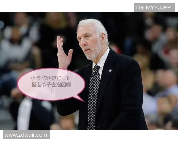 维族少年展现足球天赋如同明星般闪耀的梦想之路